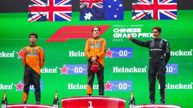 雷斯处以警 雷斯处以警