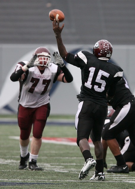 则通过中场 则通过中场